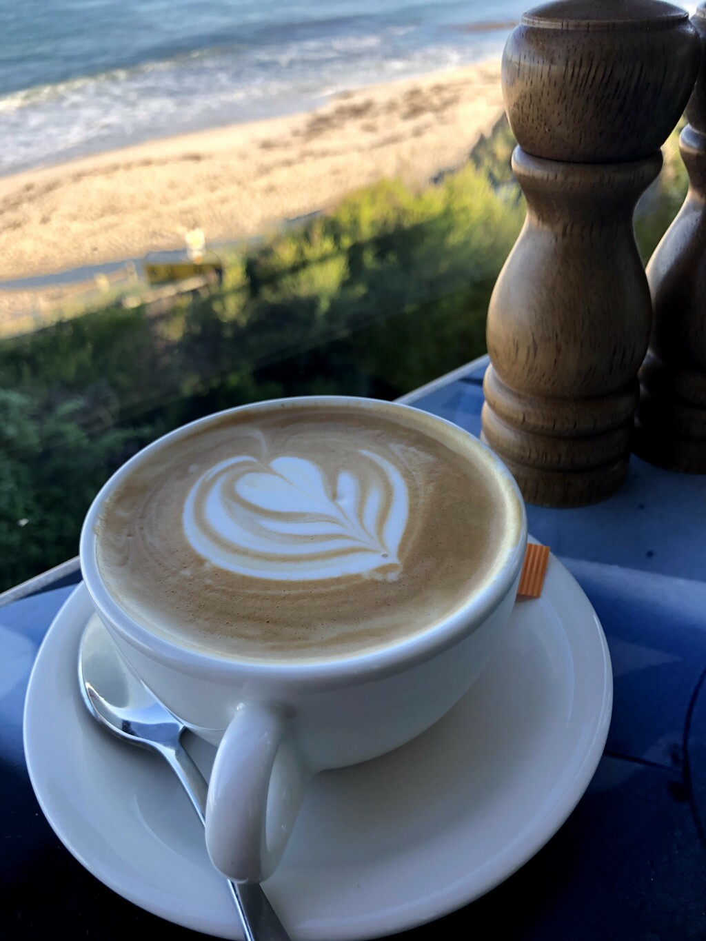 flat white at the Barchetta, Cottesloe